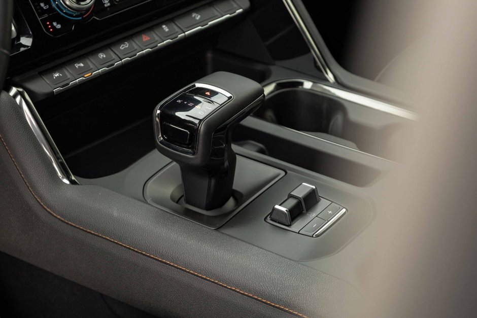 2024 GMC Sierra 1500 AT4-21