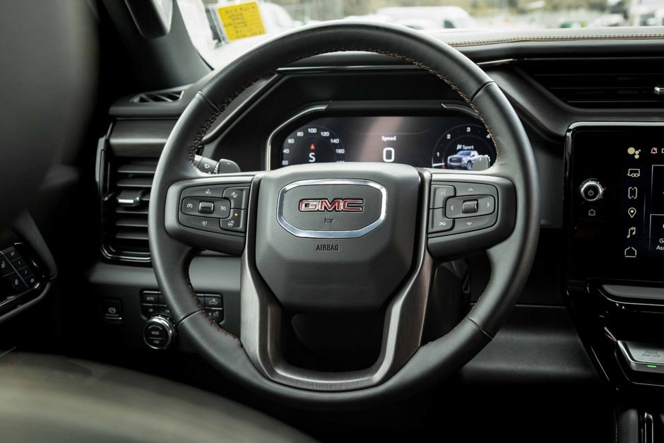 2024 GMC Sierra 1500 AT4-15