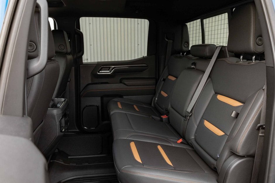 2024 GMC Sierra 1500 AT4-23