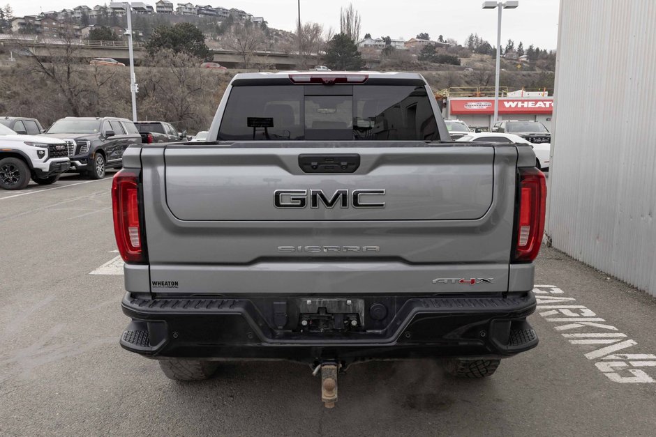 2024 GMC Sierra 1500 AT4X-3
