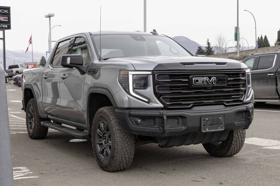 2024 GMC Sierra 1500 AT4X-2