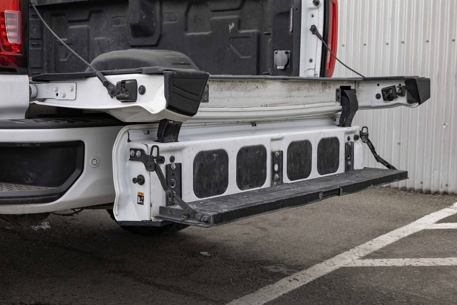 2022 GMC Sierra 3500HD AT4-5