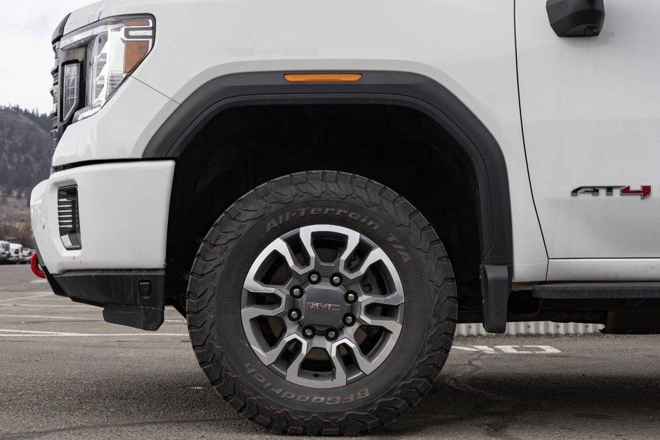 2022 GMC Sierra 3500HD AT4-7