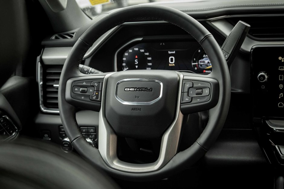 2024 GMC Sierra 3500HD Denali DRW-15