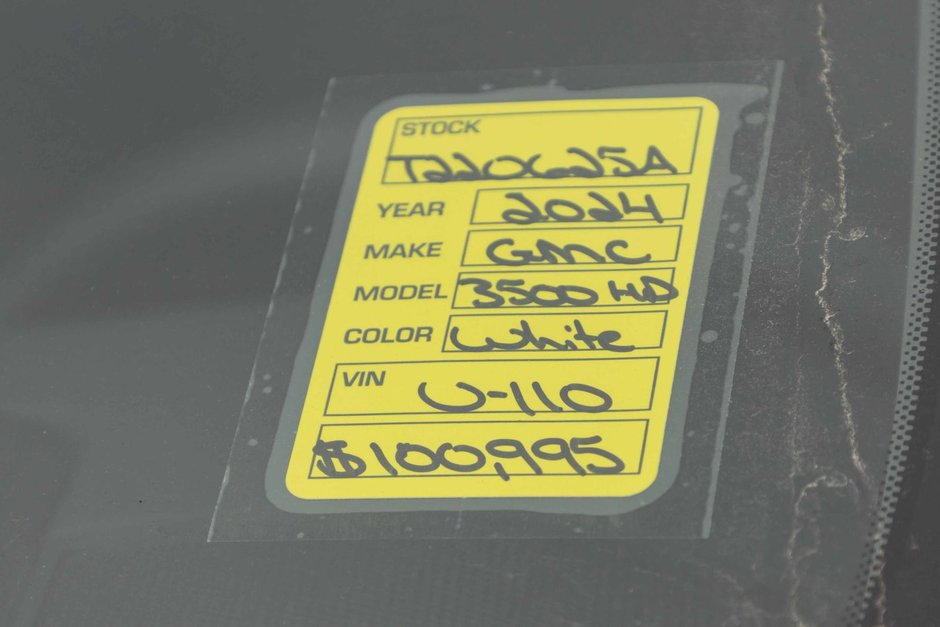 2024 GMC Sierra 3500HD Denali DRW-24