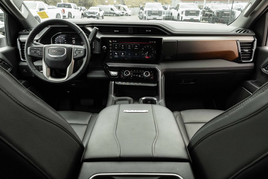2024 GMC Sierra 3500HD Denali DRW-21
