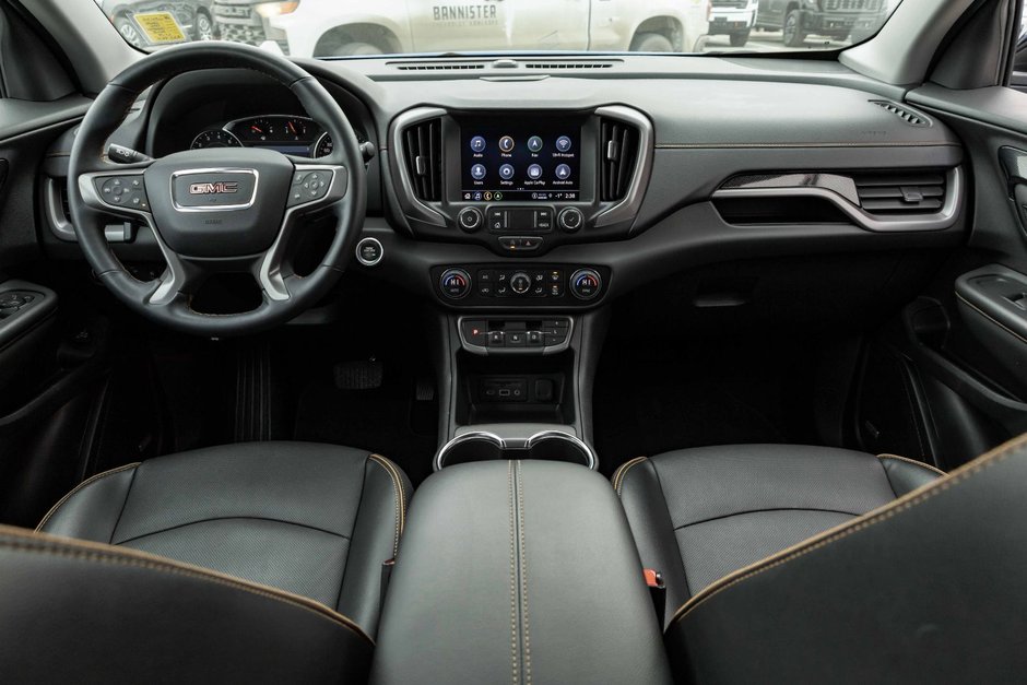 2024 GMC Terrain AT4-18