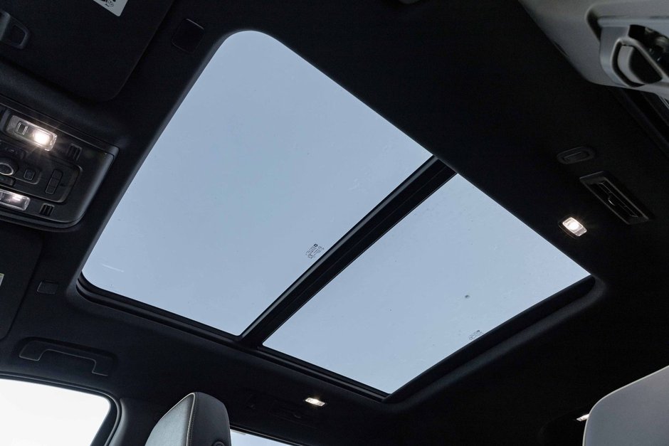 2022 GMC Yukon XL SLT-9