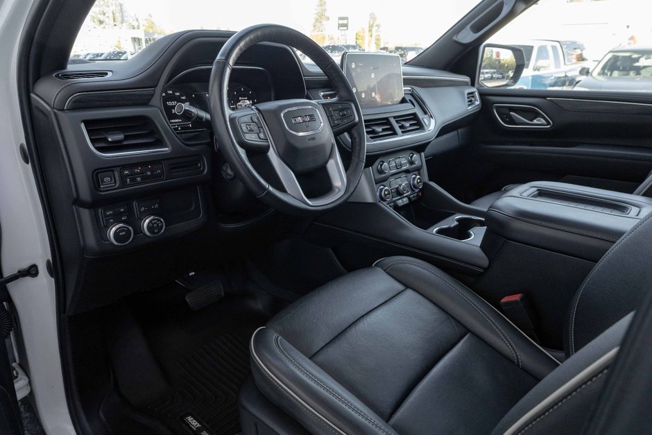 2022 GMC Yukon XL SLT-7