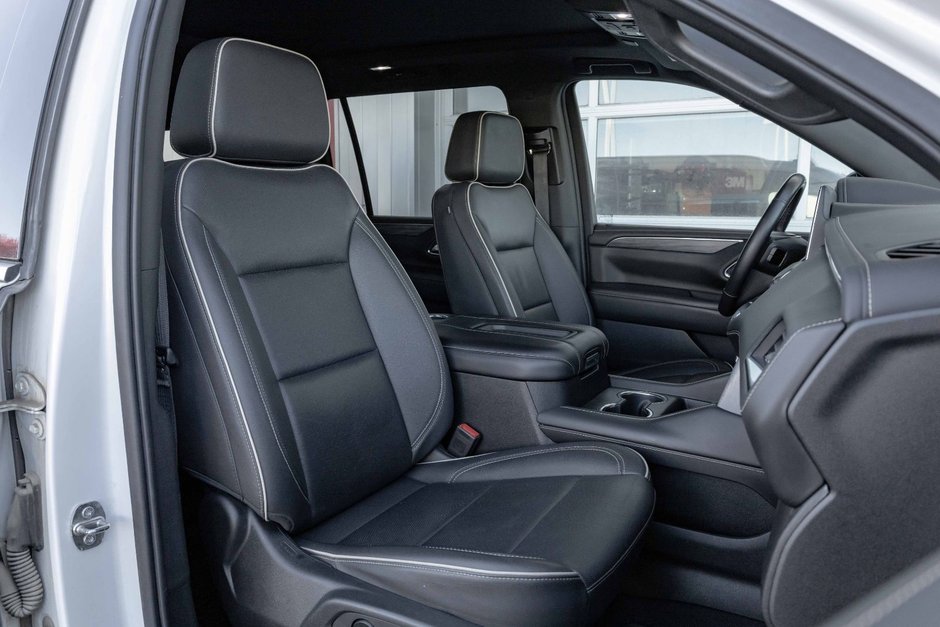 2022 GMC Yukon XL SLT-8