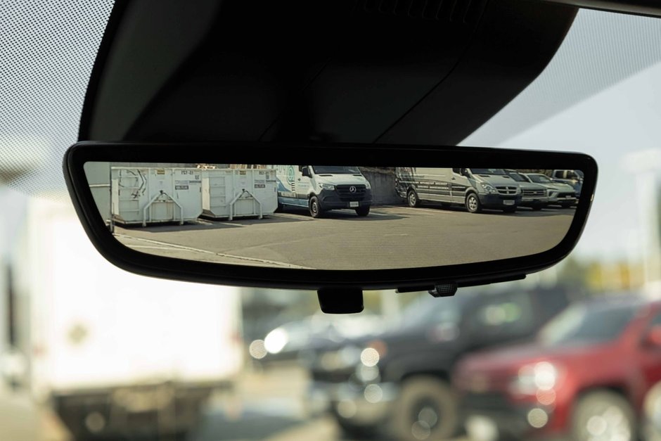 2023 GMC Yukon XL Denali Ultimate-15