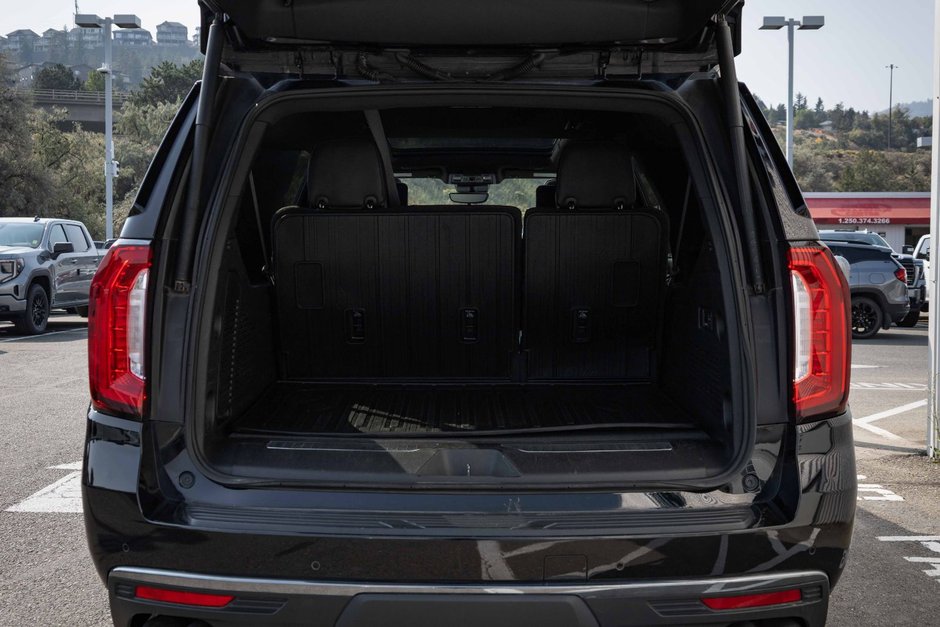 2023 GMC Yukon XL Denali Ultimate-4