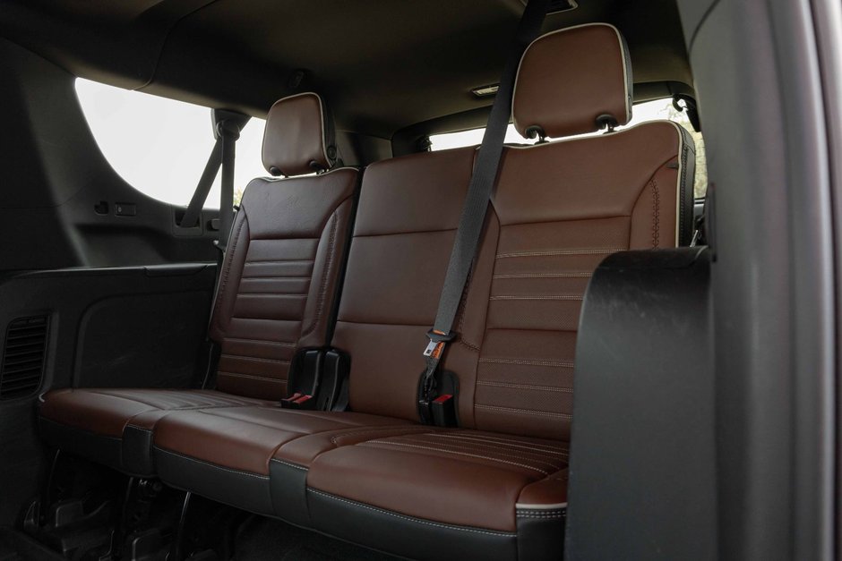 2023 GMC Yukon XL Denali Ultimate-23