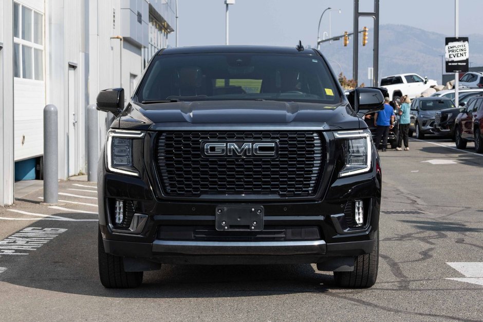 2023 GMC Yukon XL Denali Ultimate-1