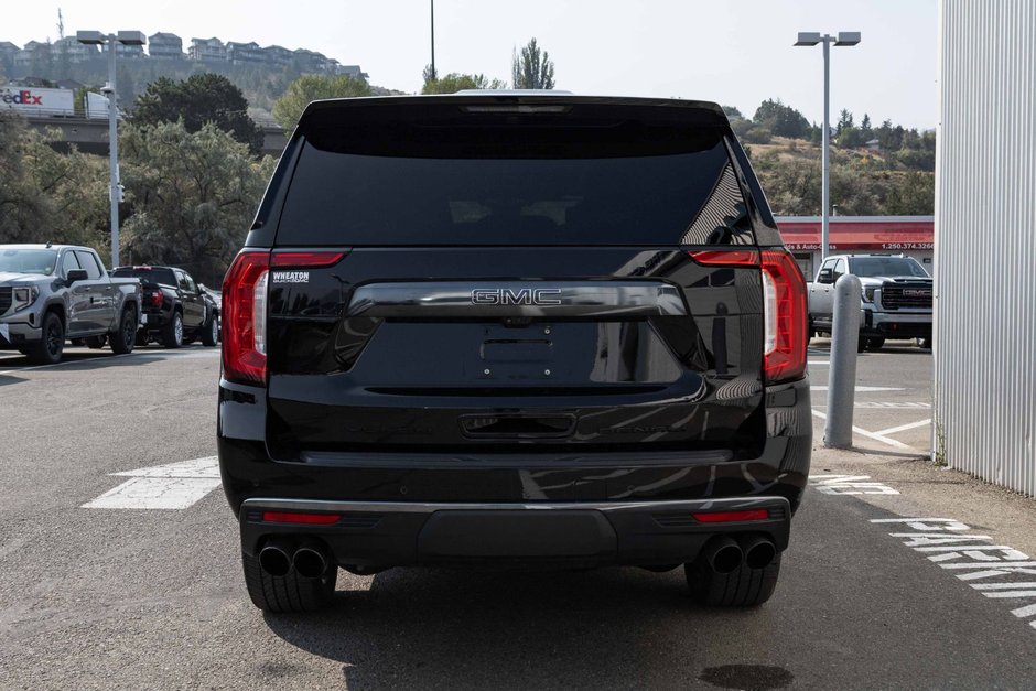 2023 GMC Yukon XL Denali Ultimate-3