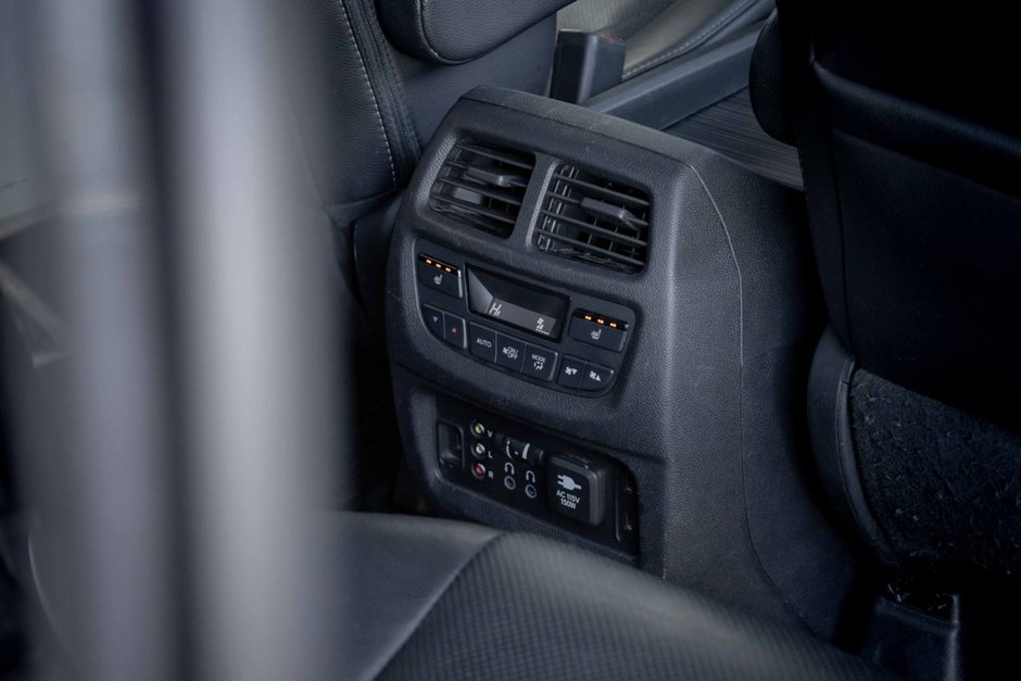 2016 Honda Pilot Touring-19