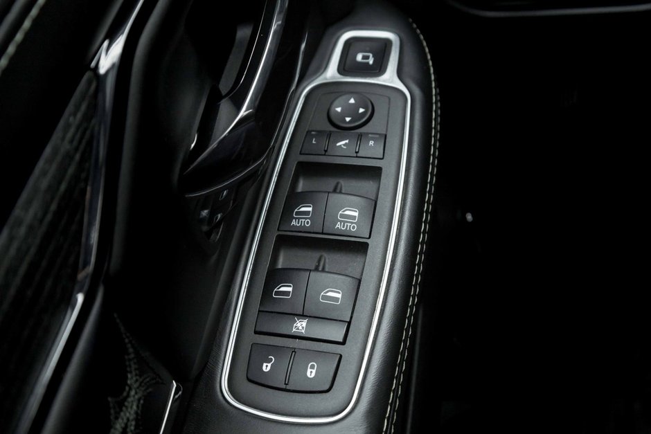 2022 Ram 3500 Limited-11