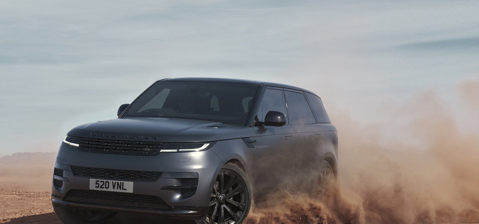 How Land Rover's Adaptive Dynamics Make Montreal's Pothole Season a Non-Issue