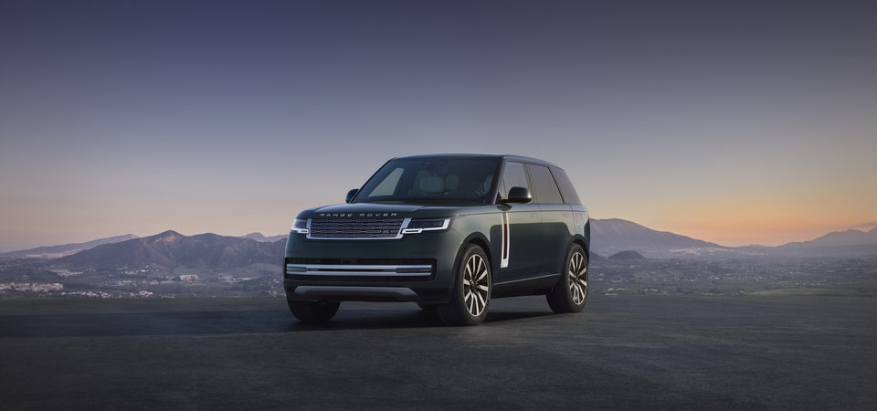 First Look at the New Range Rover Electric