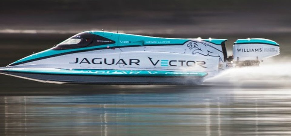 Un bateau Jaguar signe un nouveau record de vitesse