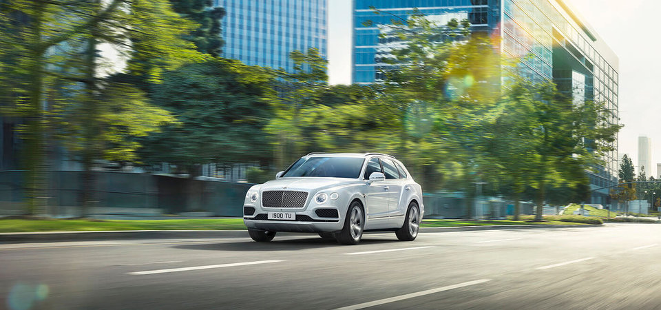 Maintenant disponible - Présentation du nouveau Bentayga Hybride de Bentley