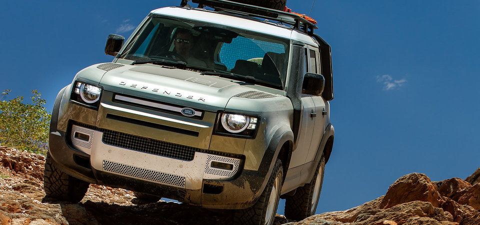 Coup d’œil aux versions du nouveau Land Rover Defender 2020