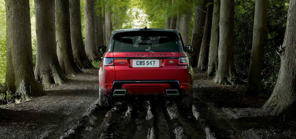 Three Reasons to Buy a 2022 Range Rover Sport This Summer