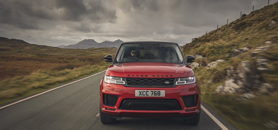 2022 Range Rover Sport vs 2022 Mercedes-Benz GLE: Beware of imitations