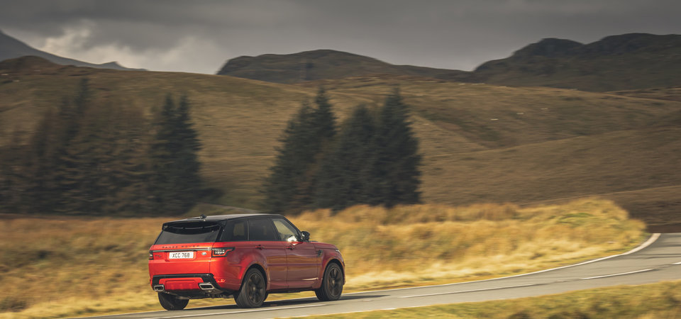 2022 Range Rover Sport: Off-Road DNA Meets Luxury
