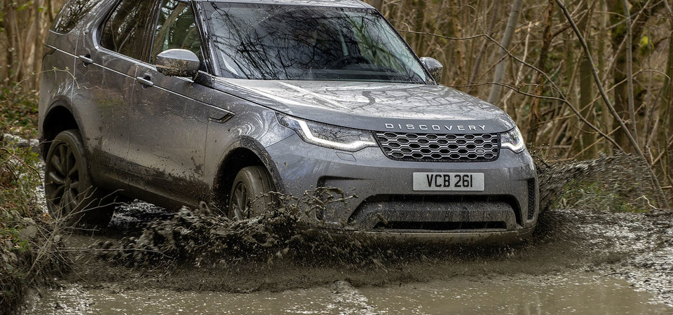 Coup d’œil sur la polyvalence des modèles Land Rover et Range Rover