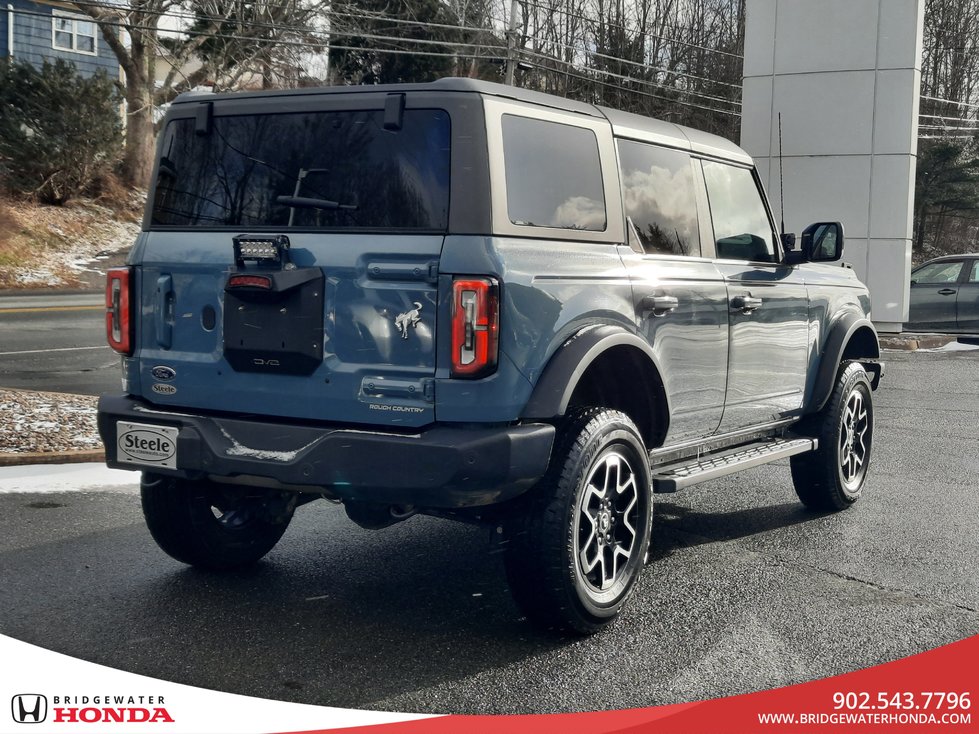 Ford Bronco Outer Banks 2021-5