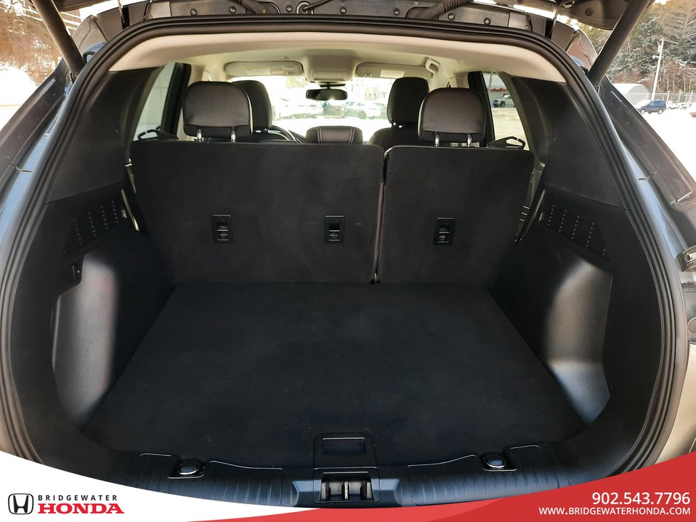 Ford Escape Titanium Hybrid 2021-7