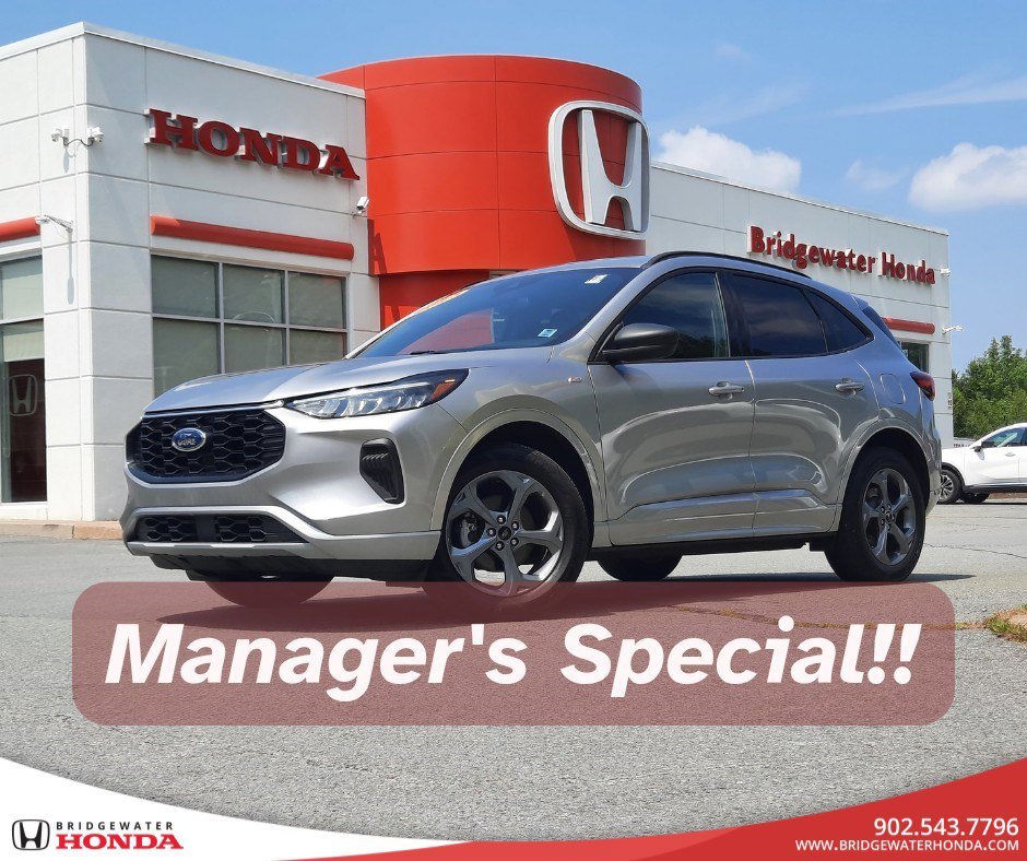 2023 Ford Escape ST-Line-0