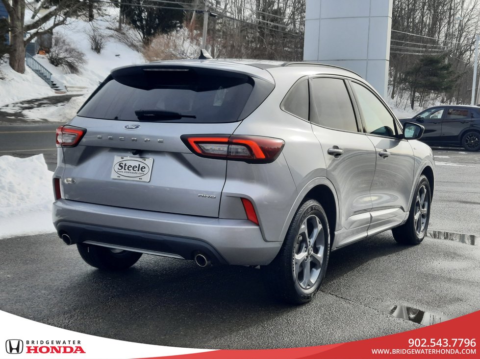 Ford Escape ST-Line 2023-5