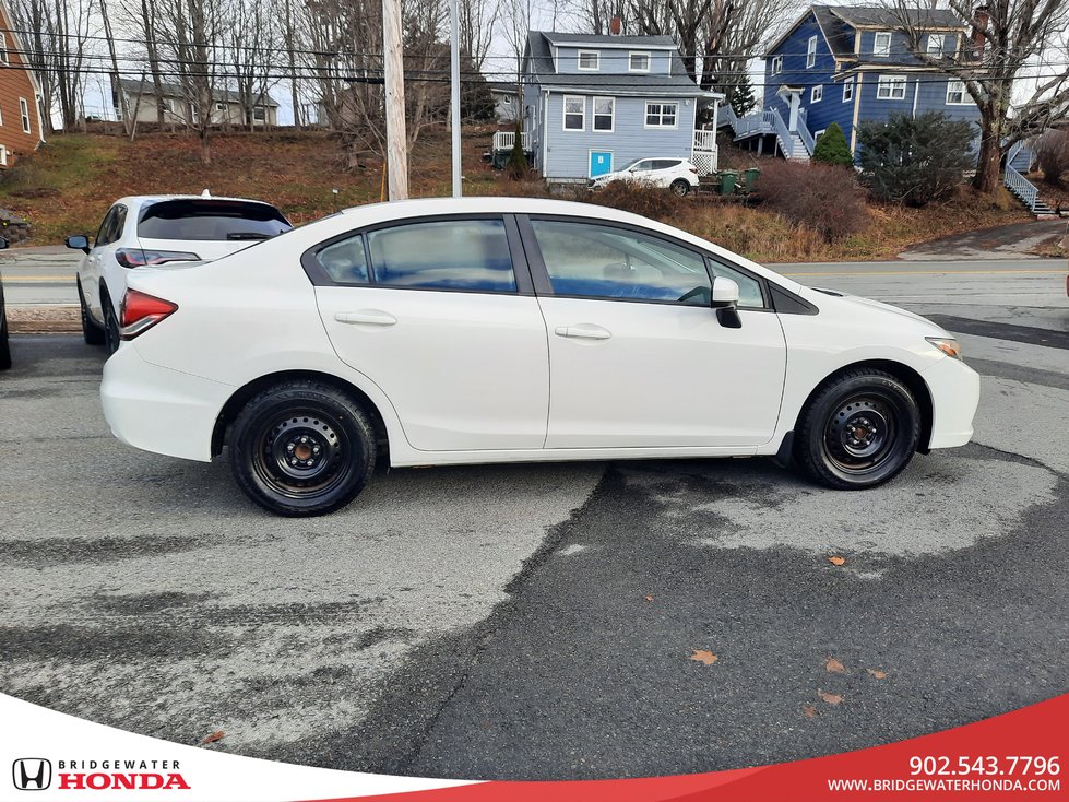 Honda Civic Sedan LX 2015-4