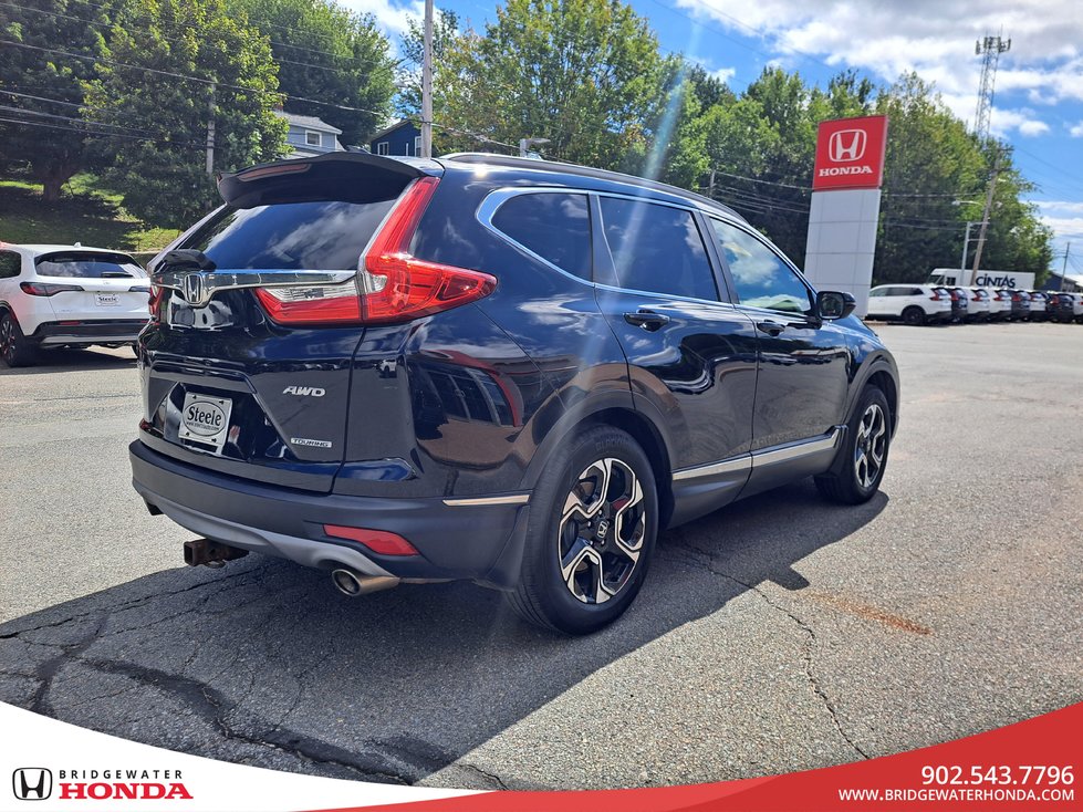 Honda CR-V Touring 2019-4
