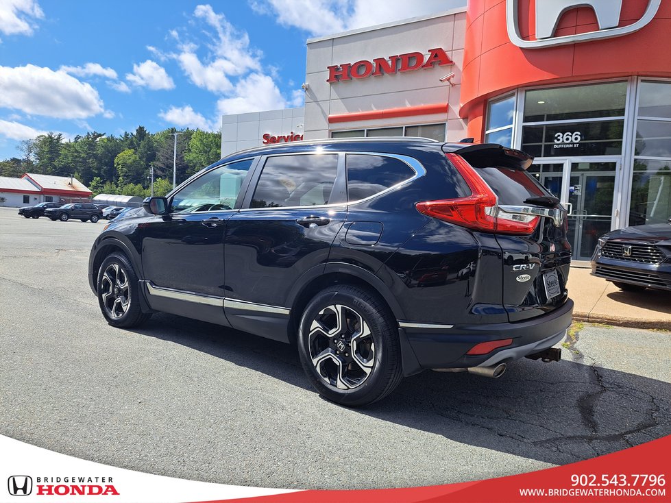 Honda CR-V Touring 2019-6