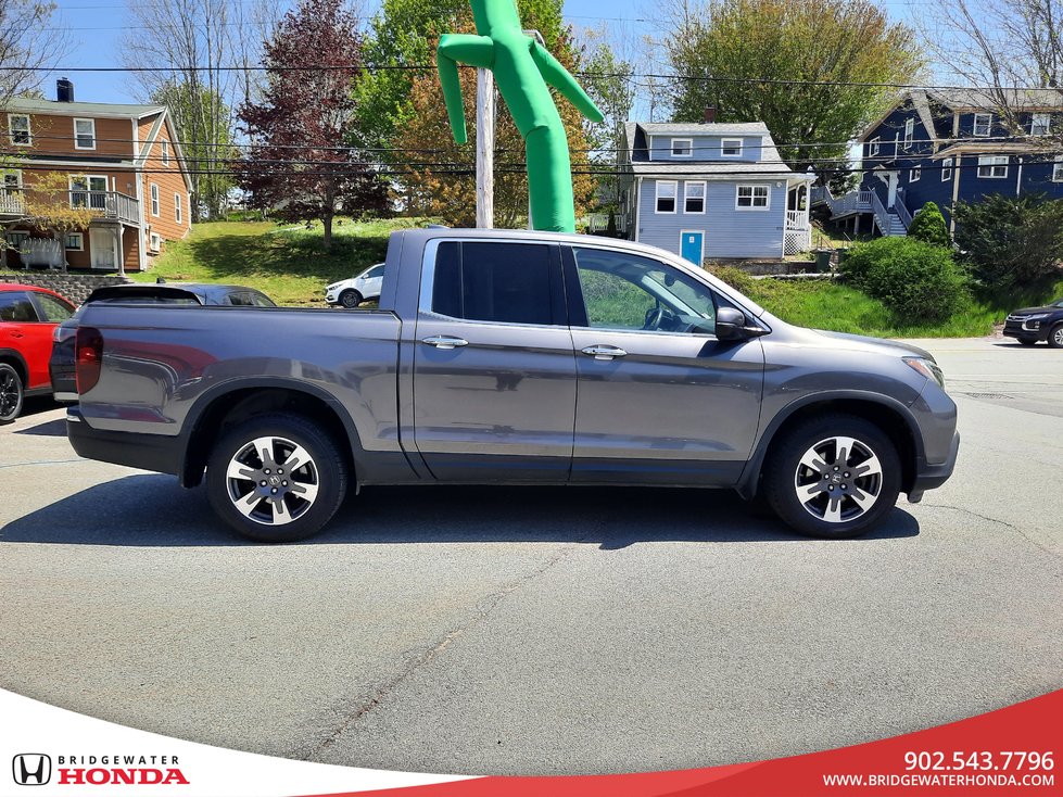2019 Honda Ridgeline Touring-4