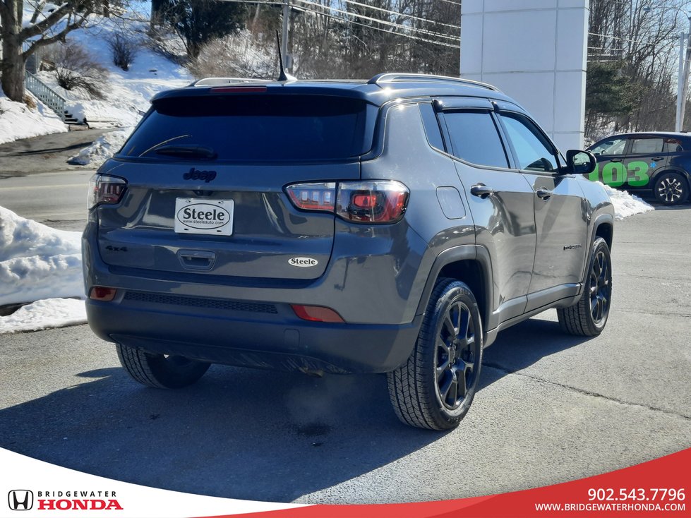2023 Jeep Compass Altitude-5