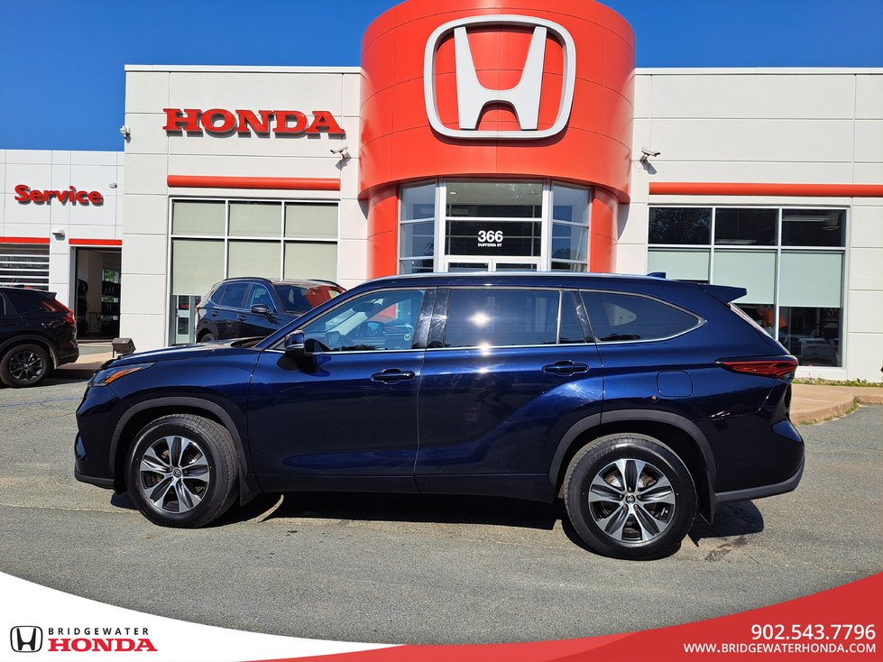 2021 Toyota Highlander XLE-7
