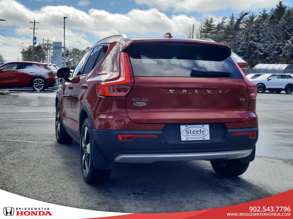 2019 Volvo XC40 Momentum-6