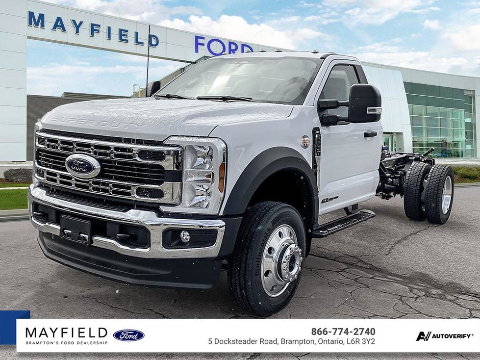 2024 Ford F-550 CHASSIS CAB XLT-0