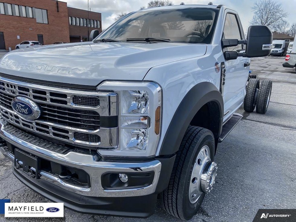 2024 Ford F-550 CHASSIS CAB XLT-7