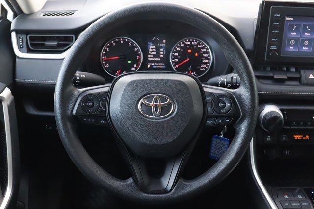 2019 Toyota RAV4 LE, Heated Front Seats, Apple Carplay, Bluetooth, Blind Spot Monitor, Clean Carfax-9