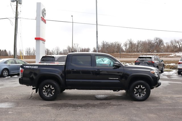 2020 Toyota Tacoma TRD Off-Road, 1 Year / 20,000 KM Extended Warranty Included, Heated Seats, Tonneau Cover-3