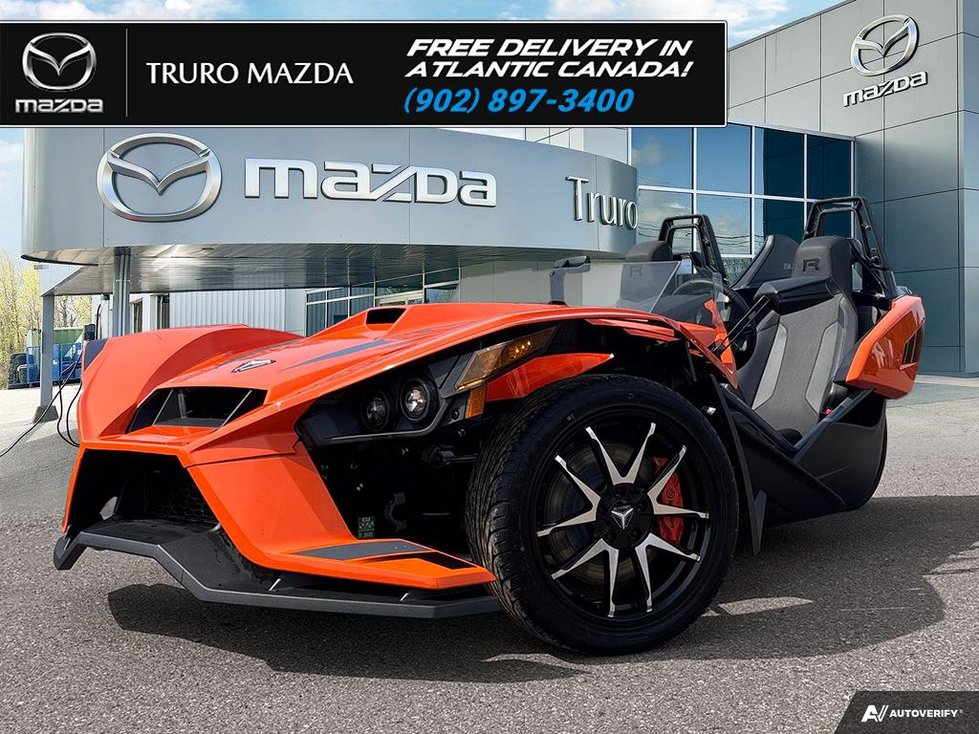 Polaris SLINGSHOT R $164/WK+TX! ONE OWNER! ULTRA LOW KMS! 203HP! 2023